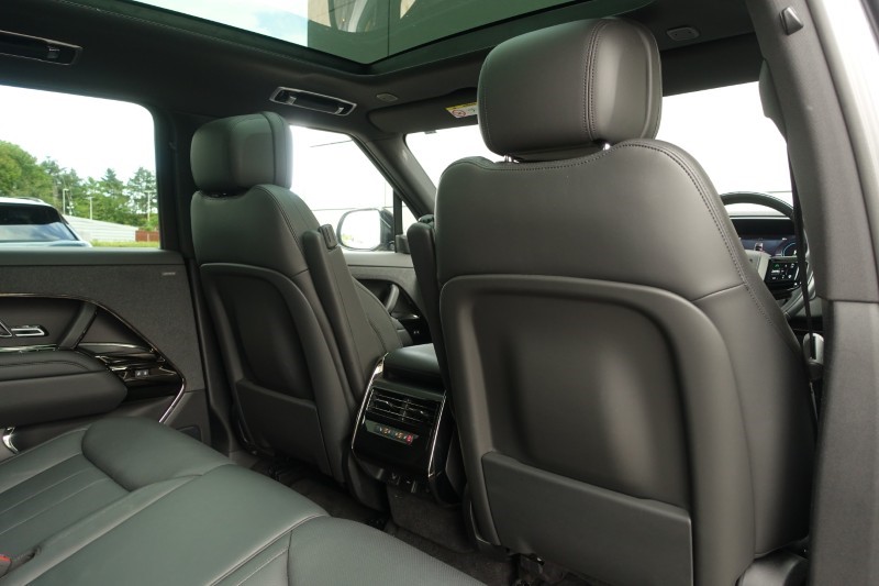2024 (24) LAND ROVER RANGE ROVER SPORT 3.0 P460e Dynamic SE 5dr Auto 5658463