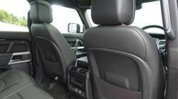 2023 (73) LAND ROVER DEFENDER 3.0 D250 HSE 110 5dr Auto 5702751
