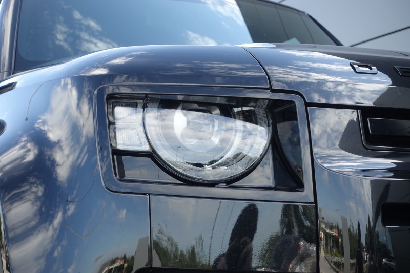 2023 (73) LAND ROVER DEFENDER 3.0 D250 HSE 110 5dr Auto 5702714
