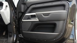 2023 (73) LAND ROVER DEFENDER 3.0 D250 HSE 110 5dr Auto 5702747