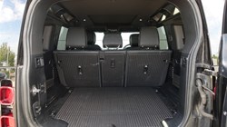 2023 (73) LAND ROVER DEFENDER 3.0 D250 HSE 110 5dr Auto 5702703