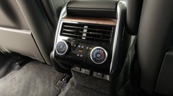 2023 (23) LAND ROVER RANGE ROVER 3.0 D300 SE 4dr Auto 5652112