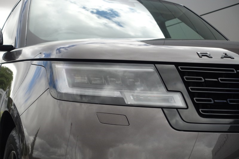 2023 (23) LAND ROVER RANGE ROVER 3.0 D300 SE 4dr Auto 5652111
