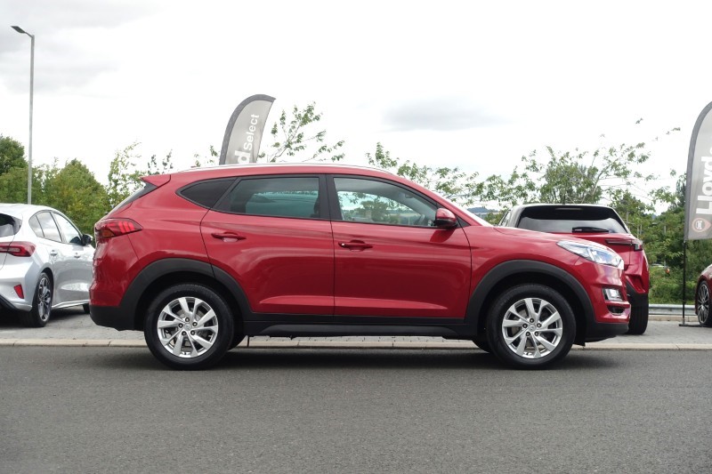 2019 (19) HYUNDAI TUCSON 1.6 GDi SE Nav 5dr 2WD 5653446