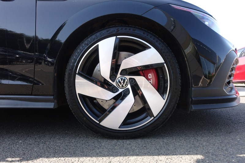 2021 (21) VOLKSWAGEN GOLF 2.0 TSI 300 GTI Clubsport 5dr DSG 5634728