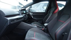 2021 (21) VOLKSWAGEN GOLF 2.0 TSI 300 GTI Clubsport 5dr DSG 5634723