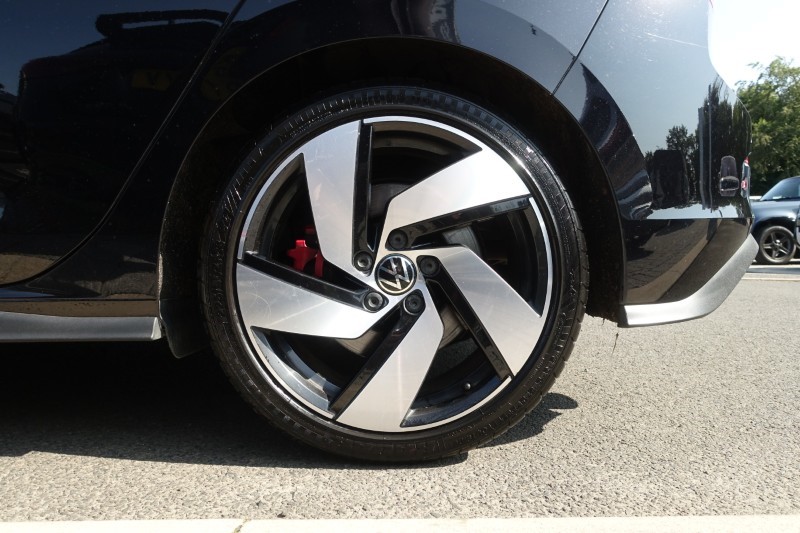 2021 (21) VOLKSWAGEN GOLF 2.0 TSI 300 GTI Clubsport 5dr DSG 5634748