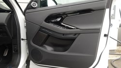 2024 (74) LAND ROVER RANGE ROVER EVOQUE 2.0 D165 Dynamic SE 5dr Auto 5704171