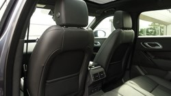 2025 (25) LAND ROVER RANGE ROVER VELAR 2.0 D200 MHEV Dynamic SE 5dr Auto 5704359