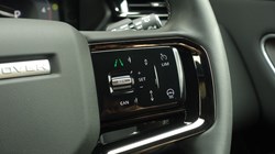 2025 (25) LAND ROVER RANGE ROVER VELAR 2.0 D200 MHEV Dynamic SE 5dr Auto 5704337