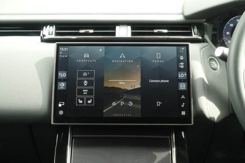 2025 (25) LAND ROVER RANGE ROVER VELAR 2.0 D200 MHEV Dynamic SE 5dr Auto 5704319