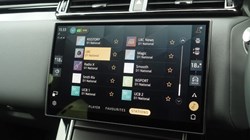 2025 (25) LAND ROVER RANGE ROVER VELAR 2.0 D200 MHEV Dynamic SE 5dr Auto 5704344