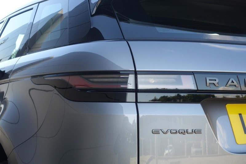 2024 (74) LAND ROVER RANGE ROVER EVOQUE 2.0 D165 Dynamic SE 5dr Auto 5698292