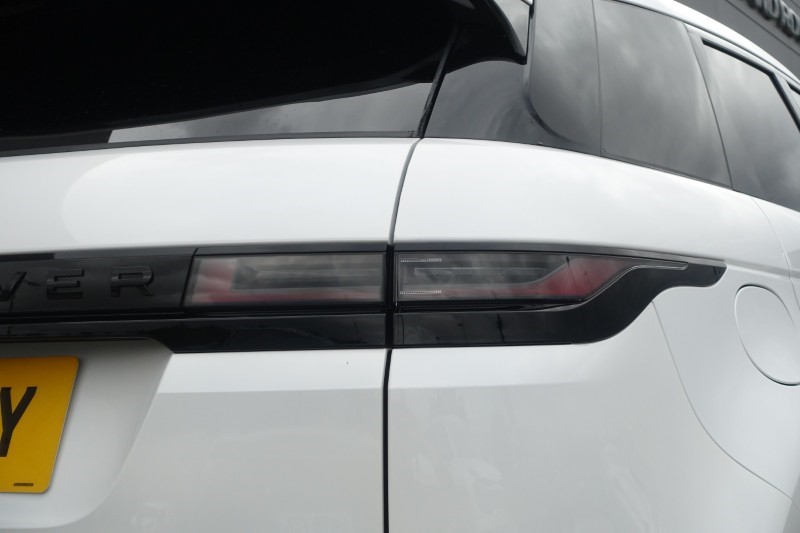2025 (25) LAND ROVER RANGE ROVER EVOQUE 2.0 D200 Dynamic SE 5dr Auto 5697881