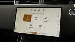 2025 (25) LAND ROVER RANGE ROVER EVOQUE 2.0 D200 Dynamic SE 5dr Auto 5697894