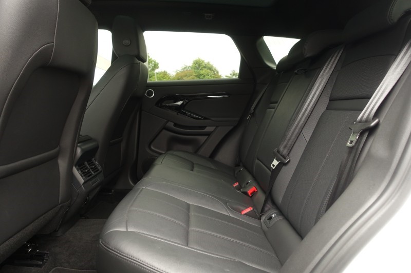 2025 (25) LAND ROVER RANGE ROVER EVOQUE 2.0 D200 Dynamic SE 5dr Auto 5697859