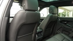 2025 (25) LAND ROVER RANGE ROVER EVOQUE 2.0 D200 Dynamic SE 5dr Auto 5697913
