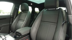 2025 (25) LAND ROVER RANGE ROVER EVOQUE 2.0 D200 Dynamic SE 5dr Auto 5697919