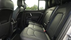 2022 (22) LAND ROVER DEFENDER 3.0 D250 X-Dynamic HSE 110 5dr Auto 5698071