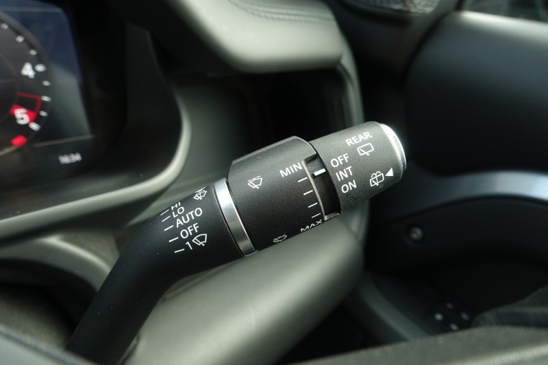 2022 (22) LAND ROVER DEFENDER 3.0 D250 X-Dynamic HSE 110 5dr Auto 5698109