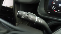 2022 (22) LAND ROVER DEFENDER 3.0 D250 X-Dynamic HSE 110 5dr Auto 5698110