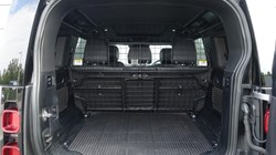 2022 (22) LAND ROVER DEFENDER 3.0 D250 X-Dynamic HSE 110 5dr Auto 5698077