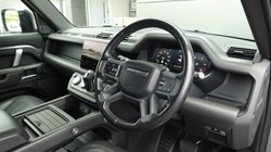 2022 (22) LAND ROVER DEFENDER 3.0 D250 X-Dynamic HSE 110 5dr Auto 5698120
