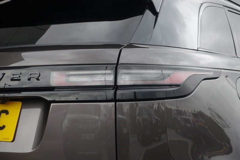 2025 (25) LAND ROVER RANGE ROVER VELAR 2.0 D200 MHEV Dynamic HSE 5dr Auto 5689398
