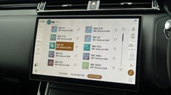 2025 (25) LAND ROVER RANGE ROVER VELAR 2.0 D200 MHEV Dynamic HSE 5dr Auto 5689411