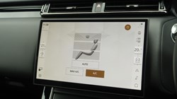 2025 (25) LAND ROVER RANGE ROVER VELAR 2.0 D200 MHEV Dynamic HSE 5dr Auto 5689417