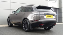 2025 (25) LAND ROVER RANGE ROVER VELAR 2.0 D200 MHEV Dynamic HSE 5dr Auto 1