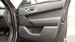 2025 (25) LAND ROVER RANGE ROVER VELAR 2.0 D200 MHEV Dynamic HSE 5dr Auto 5689424