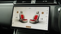 2025 (25) LAND ROVER RANGE ROVER VELAR 2.0 D200 MHEV Dynamic HSE 5dr Auto 5689415