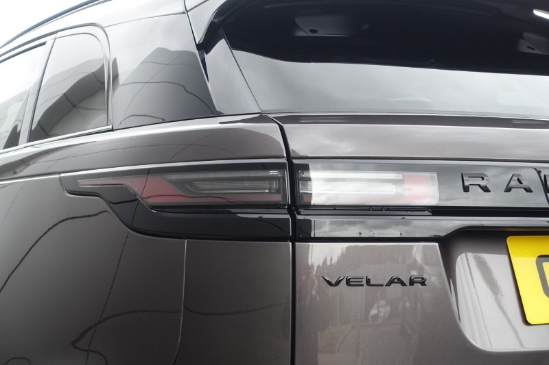 2025 (25) LAND ROVER RANGE ROVER VELAR 2.0 D200 MHEV Dynamic HSE 5dr Auto 5689390