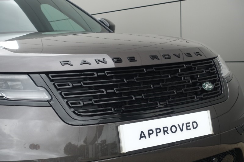 2025 (25) LAND ROVER RANGE ROVER VELAR 2.0 D200 MHEV Dynamic HSE 5dr Auto 5689392