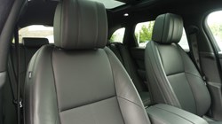2025 (25) LAND ROVER RANGE ROVER VELAR 2.0 D200 MHEV Dynamic HSE 5dr Auto 5689420