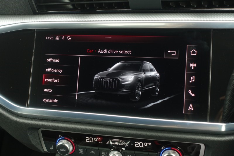2021 (70) AUDI Q3 40 TDI Quattro S Line 5dr S Tronic 5699073