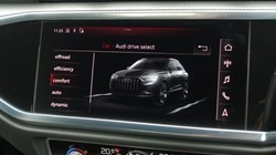 2021 (70) AUDI Q3 40 TDI Quattro S Line 5dr S Tronic 5699073