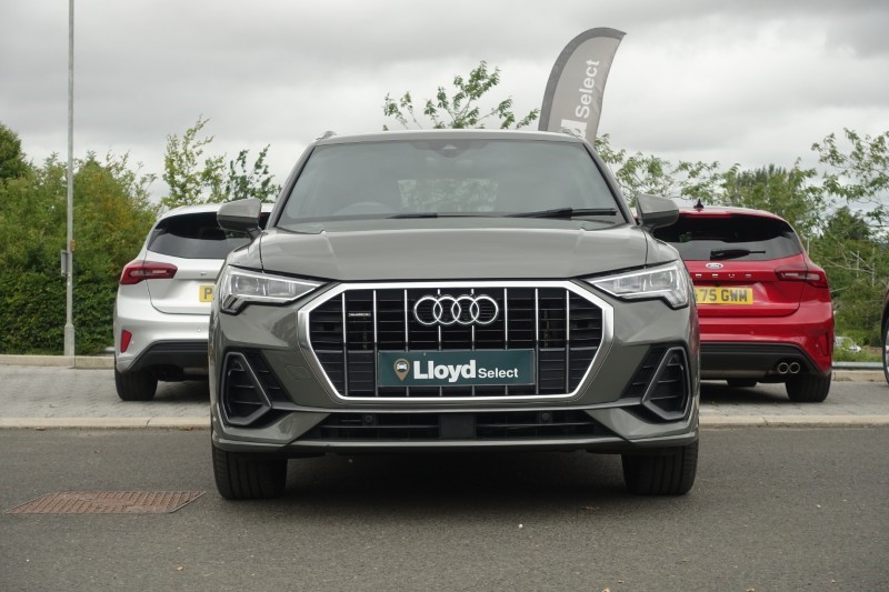2021 (70) AUDI Q3 40 TDI Quattro S Line 5dr S Tronic 5699054