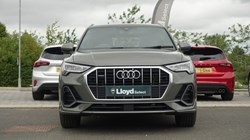 2021 (70) AUDI Q3 40 TDI Quattro S Line 5dr S Tronic 5699054