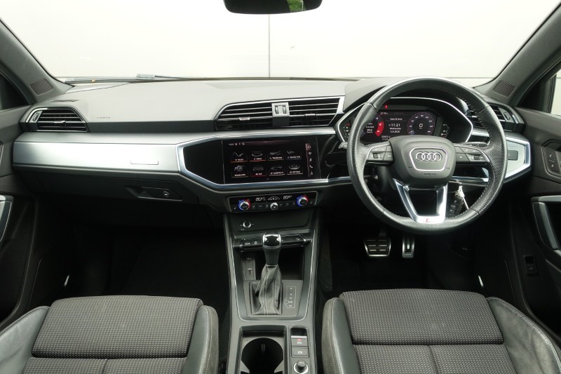 2021 (70) AUDI Q3 40 TDI Quattro S Line 5dr S Tronic 5699055