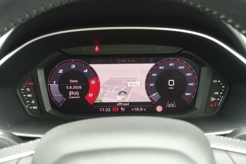 2021 (70) AUDI Q3 40 TDI Quattro S Line 5dr S Tronic 5699062