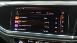 2021 (70) AUDI Q3 40 TDI Quattro S Line 5dr S Tronic 5699071