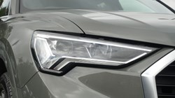 2021 (70) AUDI Q3 40 TDI Quattro S Line 5dr S Tronic 5699063