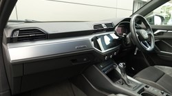 2021 (70) AUDI Q3 40 TDI Quattro S Line 5dr S Tronic 5699090