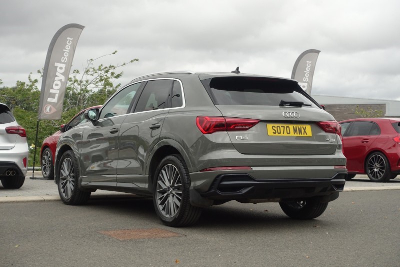 2021 (70) AUDI Q3 40 TDI Quattro S Line 5dr S Tronic 5699049