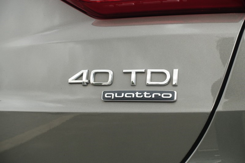 2021 (70) AUDI Q3 40 TDI Quattro S Line 5dr S Tronic 5699098