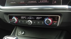 2021 (70) AUDI Q3 40 TDI Quattro S Line 5dr S Tronic 5699074
