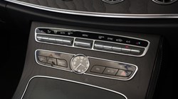 2018 (18) MERCEDES-BENZ E CLASS E220d AMG Line Premium Plus 2dr 9G-Tronic 5745323