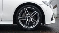 2018 (18) MERCEDES-BENZ E CLASS E220d AMG Line Premium Plus 2dr 9G-Tronic 5699762